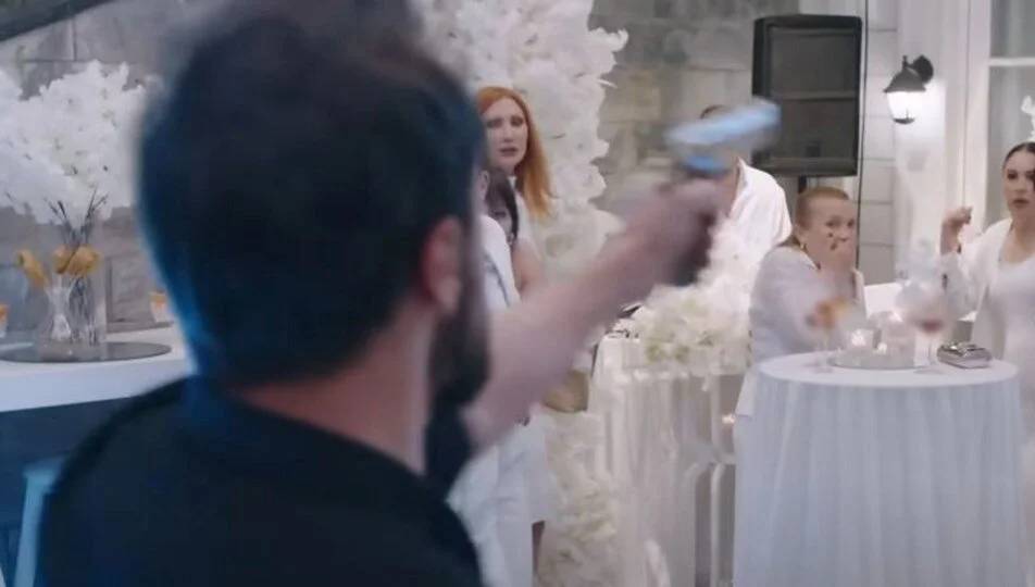 Kızılcık Şerbeti 4. sezon için geri sayım başladı! Mustafa’nın kanlı planı nasıl sonuçlanacak? 7